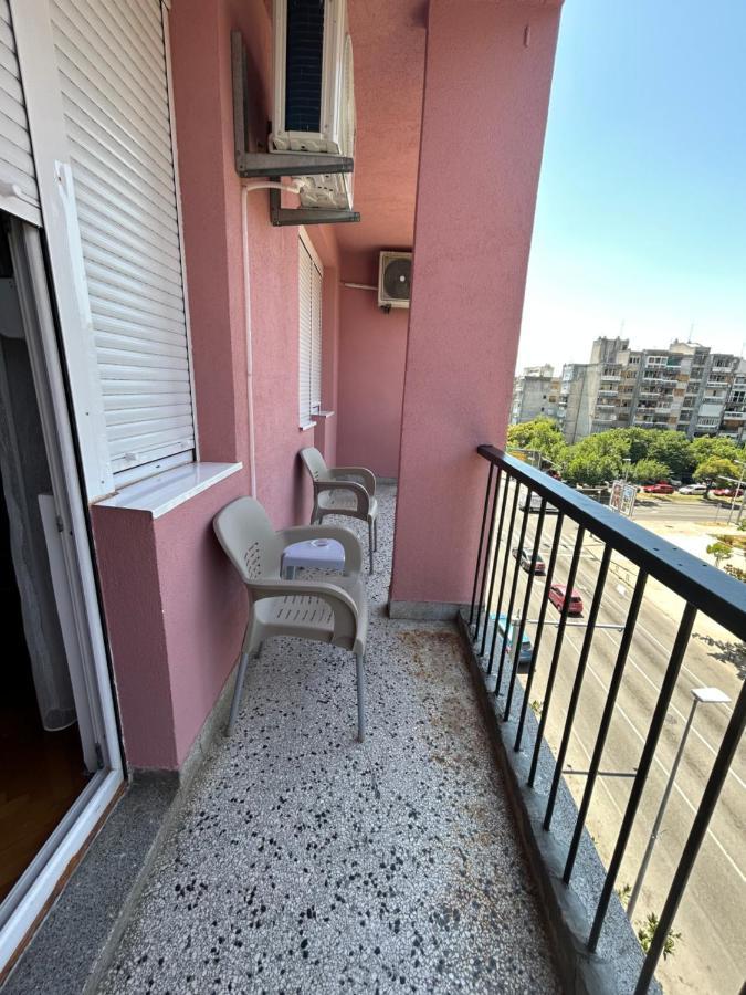 Apartments Ciki ポドゴリツァ エクステリア 写真